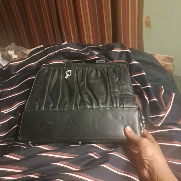 Vintage Black Leather Medical Bag/purse with Secret Locked Compartment - Picture 6 of 12